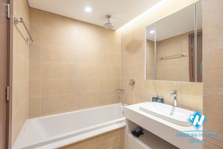 Good quality apartment in M2 Tower, Vinhome Metropolis For rent